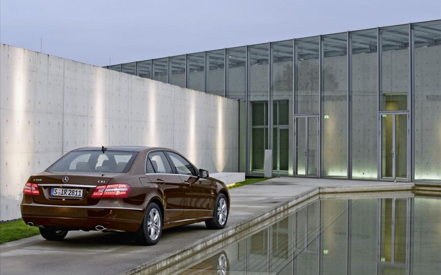  Mercedes-Benz E-Class 2009 года  (фото 40 из 74)